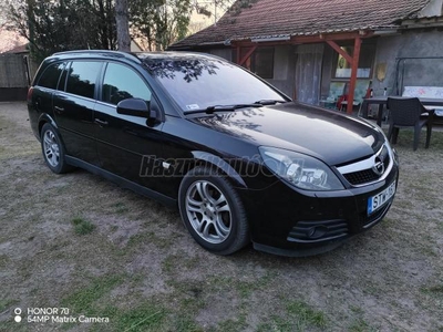 OPEL VECTRA C Caravan 1.9 CDTI Cosmo