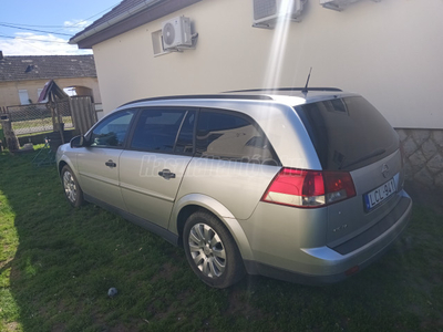 OPEL VECTRA C Caravan 1.9 CDTI Essentia