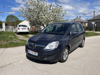 OPEL ZAFIRA 1.6 Cosmo