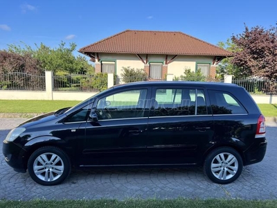 OPEL ZAFIRA 1.6 Enjoy