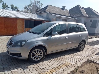 OPEL ZAFIRA B 1.6 Enjoy