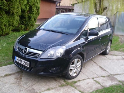 OPEL ZAFIRA B 1.7 CDTI Cosmo