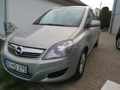 OPEL ZAFIRA B 1.7 CDTI Essentia