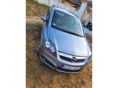 OPEL ZAFIRA B 1.8 Enjoy