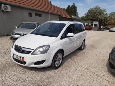 OPEL ZAFIRA B 1.8 Enjoy Ülésfűtés! Xenon! Elsö-hátso radar! Navi! 17 - col felni!