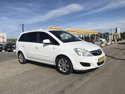 OPEL ZAFIRA B 1.8 Essentia Megkímélt! Végig Sz.könyv! 7szem.!