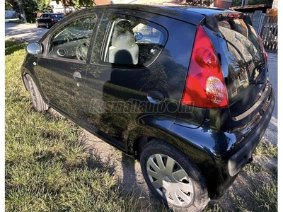 PEUGEOT 107 1.0 Kid