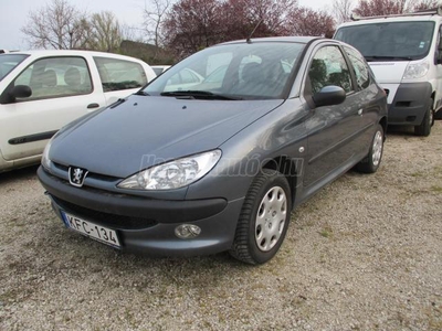 PEUGEOT 206 1.4 Presence