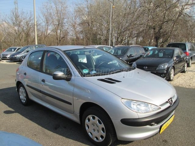 PEUGEOT 206 1.4 Trendy Plus 110 E KM!