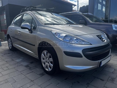 PEUGEOT 207 1.4 16V Urban