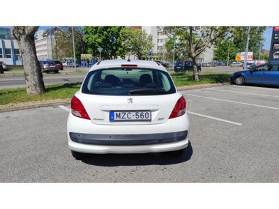 PEUGEOT 207 1.4 HDi Trendy