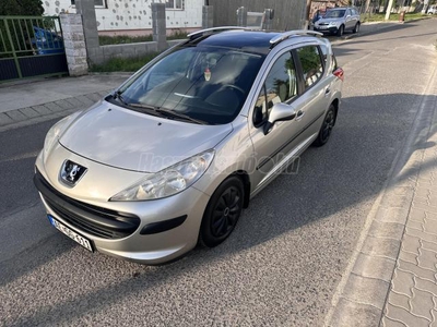 PEUGEOT 207 1.4 VTi Trendy Kombi üvegtető