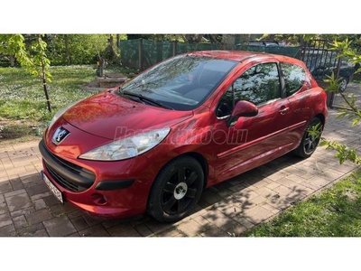 PEUGEOT 207 1.6 Sporty