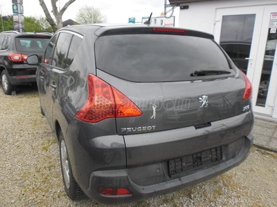 PEUGEOT 3008 1.6 HDi Confort Pack MEGKIMÉLT//SZERVIZKÖNYVES