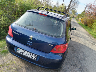 PEUGEOT 307 1.4 16V Profil