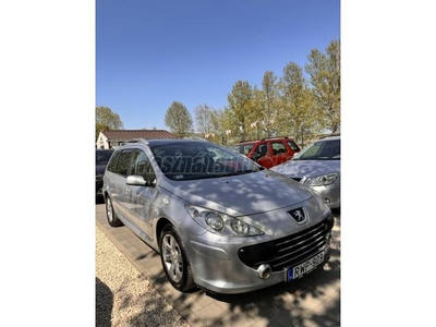 PEUGEOT 307 1.6 Symbole PANORÁMATETŐ KLÍMA TÉLI NYÁRI SZETT KARBANTARTOTT SZERVÍZKÖNYVES