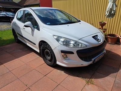 PEUGEOT 308 1.6 HDi Confort Pack