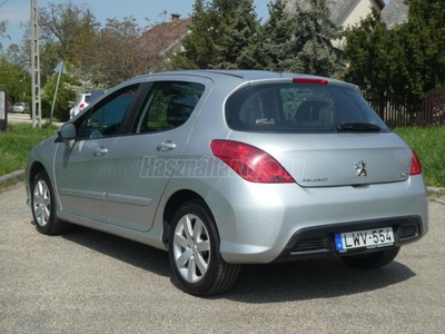 PEUGEOT 308 1.6 HDi Premium MAGYARORSZÁGI. SZERVIZKÖNYVES!