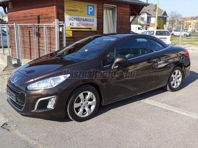 PEUGEOT 308 CC 1.6 THP Sport Pack