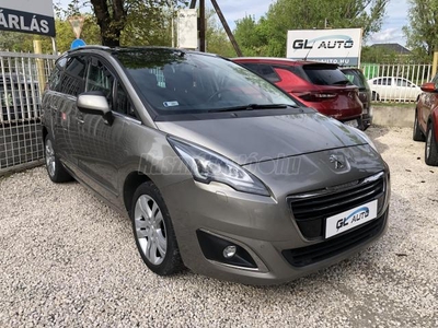 PEUGEOT 5008 2.0 BlueHDi HY Allure Panorámatető!! 1 év garanciával!!