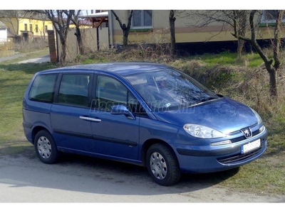 PEUGEOT 807 2.0 Symbole