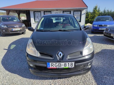 RENAULT CLIO 1.2 16V Voyage Ripl-Curl Desing!!!