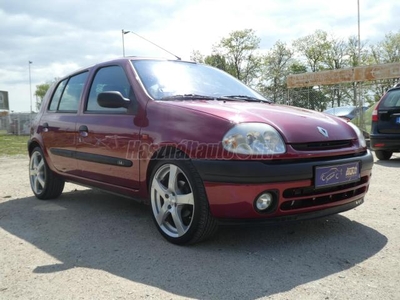 RENAULT CLIO 1.4 RT