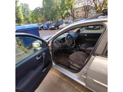 RENAULT MEGANE 1.5 dCi 105 DPF Extreme