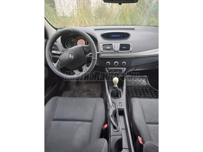 RENAULT MEGANE 1.5 dCi Generation Authentique