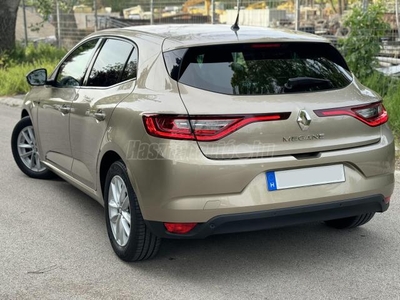 RENAULT MEGANE 1.5 dCi Zen