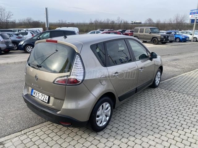 RENAULT SCENIC Scénic 1.5 dCi Expression