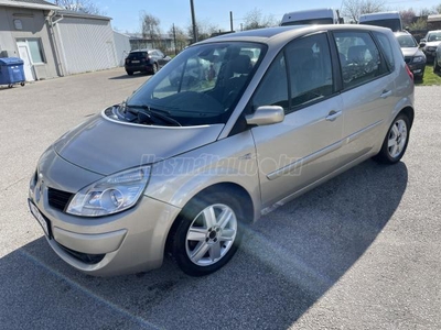 RENAULT SCENIC Scénic 1.5 dCi Expression DIGIT KLÍMA. NAPFÉNYTETŐ. FRISS OLAJCSERE. VIHETŐ!