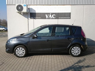 RENAULT SCENIC Scénic 1.6 16V Authentique 134000 Km