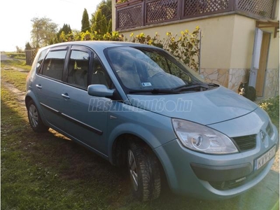 RENAULT SCENIC Scénic 1.6 Privilege