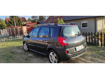 RENAULT SCENIC Scénic 1.9 dCi Conquest