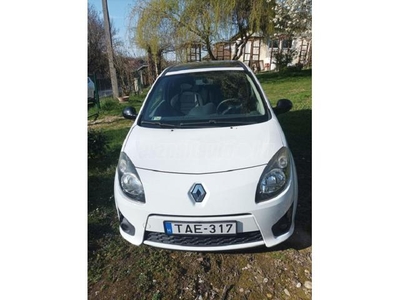 RENAULT TWINGO 1.2 16V Night&Day