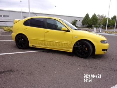 SEAT LEON 1.8 T 20V 4x4 Sport REKLÁMÁR