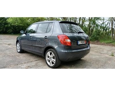 SKODA FABIA 1.6 16V Sport