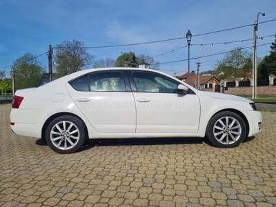 SKODA OCTAVIA 1.2 TSI Ambition