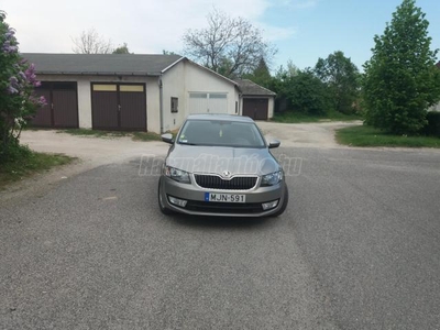 SKODA OCTAVIA 1.2 TSI Elegance