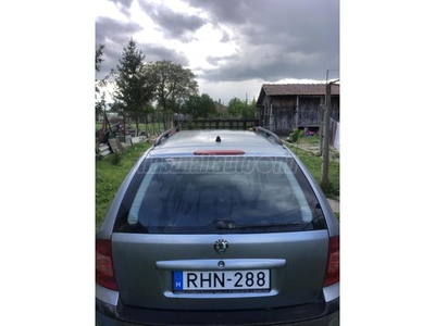 SKODA OCTAVIA 1.6 Ambiente