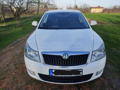 SKODA OCTAVIA 1.6 Ambiente