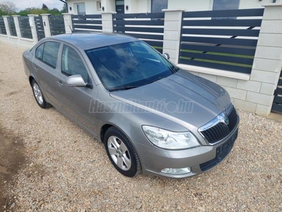 SKODA OCTAVIA 1.6 Business