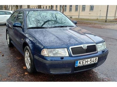 SKODA OCTAVIA 1.6 Classic