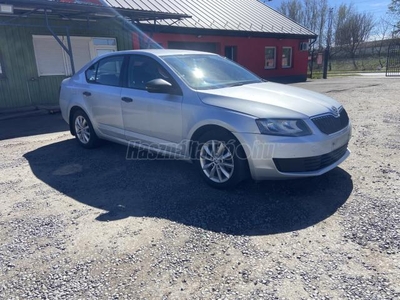 SKODA OCTAVIA 1.6 CR TDI Ambition DSG