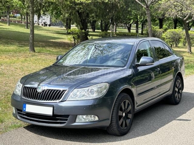 SKODA OCTAVIA 1.6 CR TDI Classic DPF ÚJKORA ÓTA MAGYARORSZÁGI! TEMPOMAT! ALUFELNI! 2 KULCS!