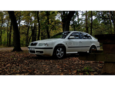 SKODA OCTAVIA 1.6 Tour