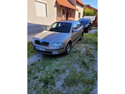 SKODA OCTAVIA 1.9 PD TDi Elegance DSG