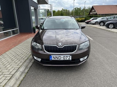 SKODA OCTAVIA Combi 1.6 CR TDI Style M.o-i!