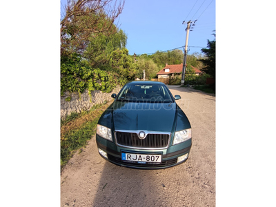 SKODA OCTAVIA Combi 2.0 FSI Ambiente